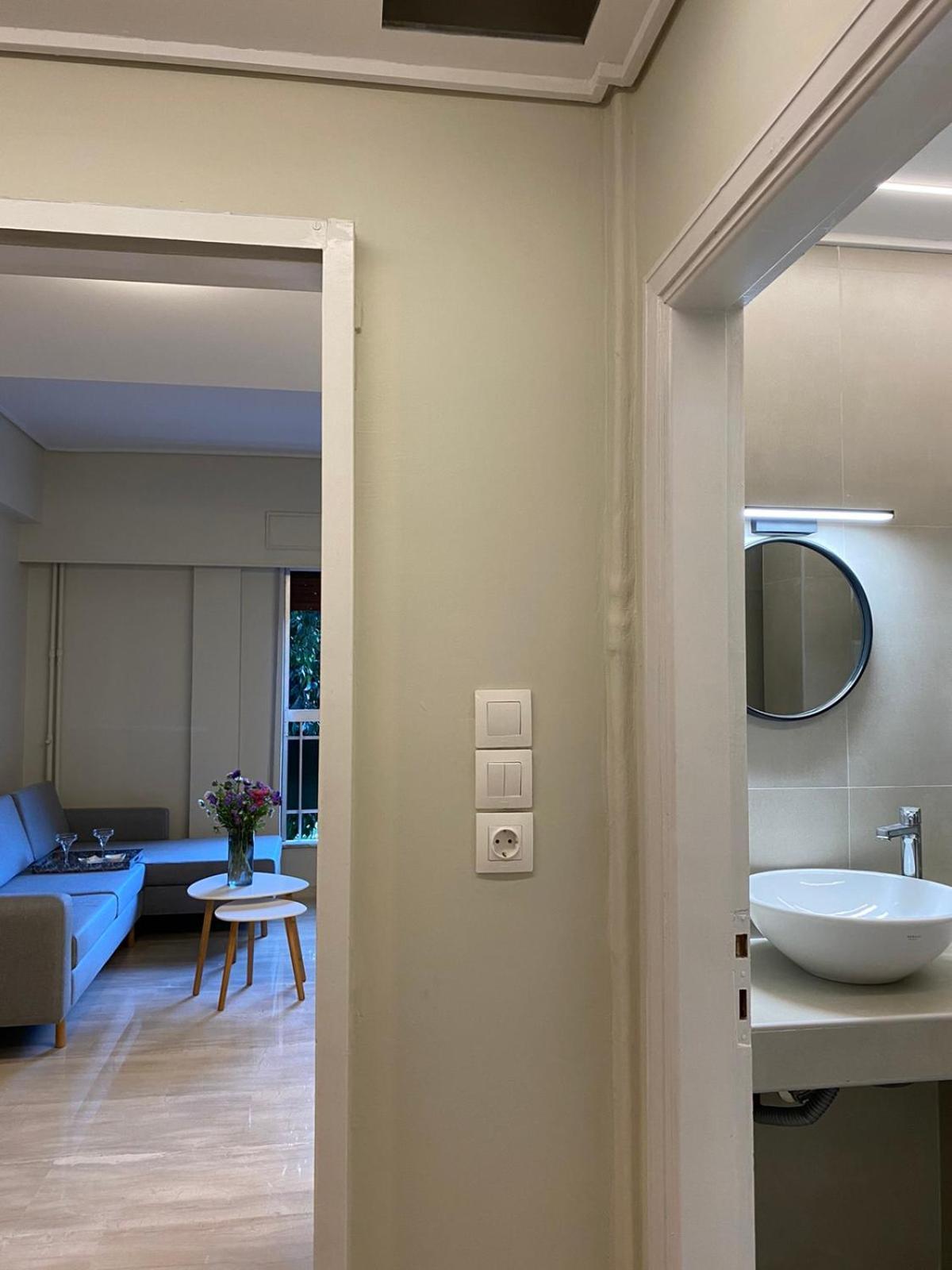 Evrou 21A Metropolitan Suite 雅典 外观 照片